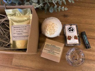 organic gift box - christmas ideas